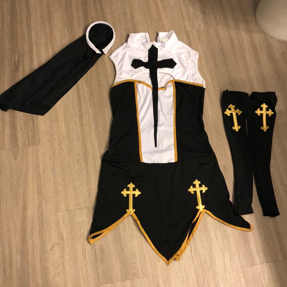 Bad Habit Nun Halloween Costume